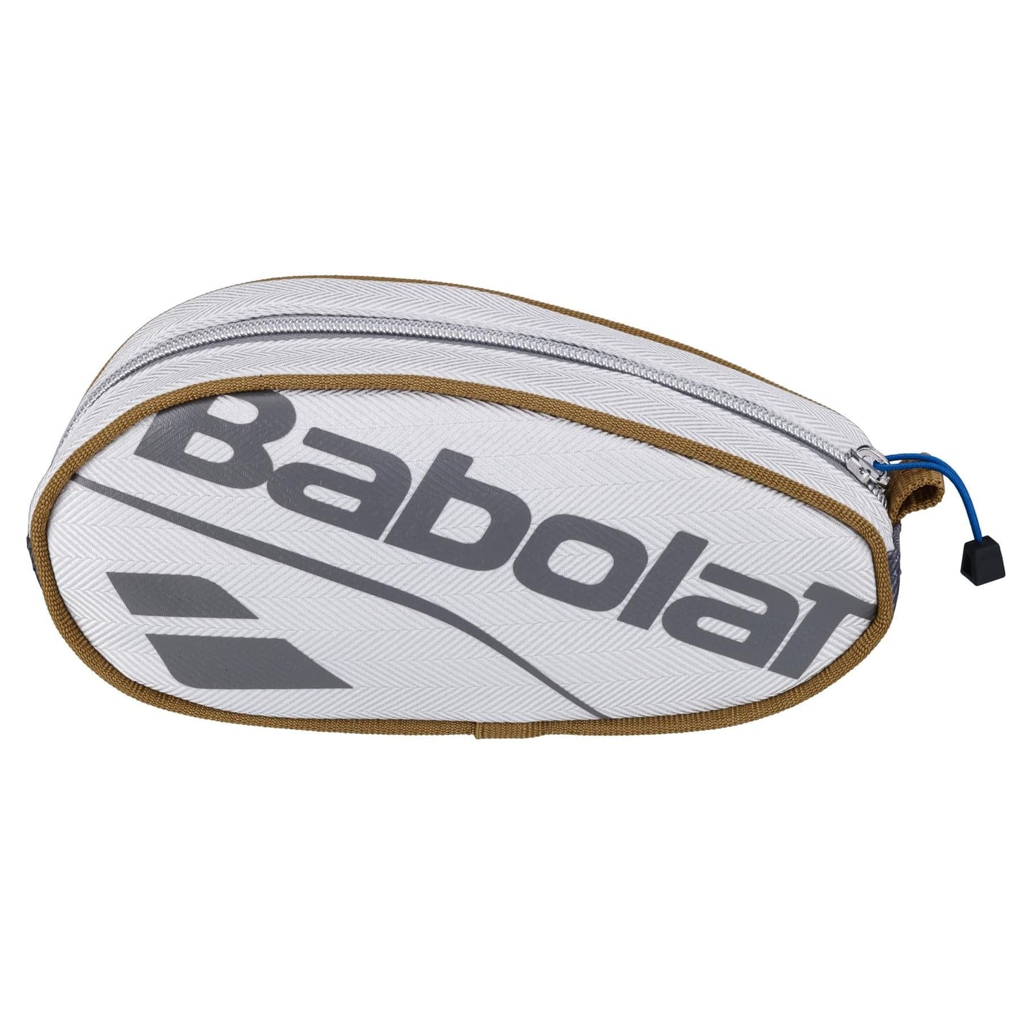 The Babolat Wimbledon Pencil Case is an oval-shaped tennis accessory featuring a classic white and brown design with a zip closure. Proudly displaying the Babolat logo on the side, this pencil case is ideal for any Wimbledon 2024 enthusiast, blending both style and practicality.