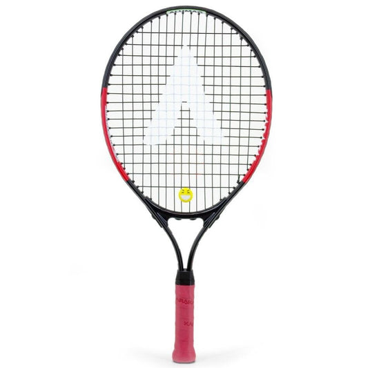The Karakal Flash 21 Junior Tennis Racket, crafted by Karakal, is an ideal beginner's racket for young players. It boasts a red handle and black frame, with strings that feature a logo-centered pattern.