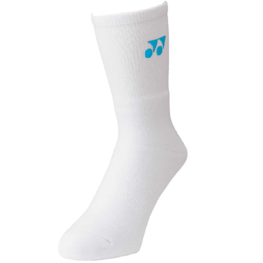 Discover the Yonex 19120EX 3D ERGO Crew Tennis Socks in white, a high-performance athletic sock featuring superior cushioning and a stylish blue logo. Crafted for comfort and performance, this mid-calf sock boasts an ergonomic design and ribbed texture to elevate your athletic experience.