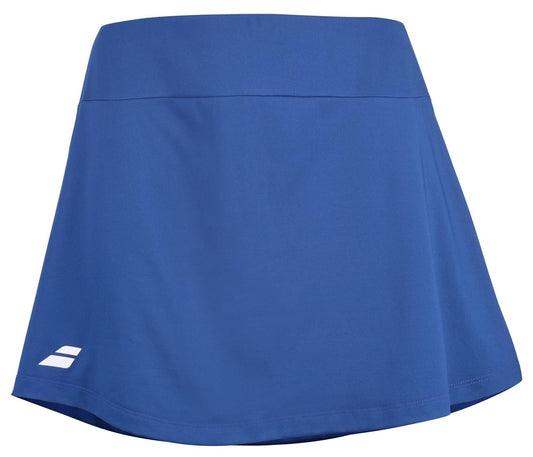 The Babolat Play Women's Tennis Skirt in Sodalite Blue features a wide waistband, integrated shorts, and a small white logo near the left hem for comfort and ease of movement.