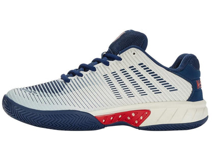 A side view of the K-Swiss Hypercourt Express 2 men's tennis shoes highlights a vibrant color palette of white, blue opal, and lollipop. These shoes boast a durable Durawrap Flex upper adorned with striped patterns, complemented by blue laces and a textured sole for outstanding traction.